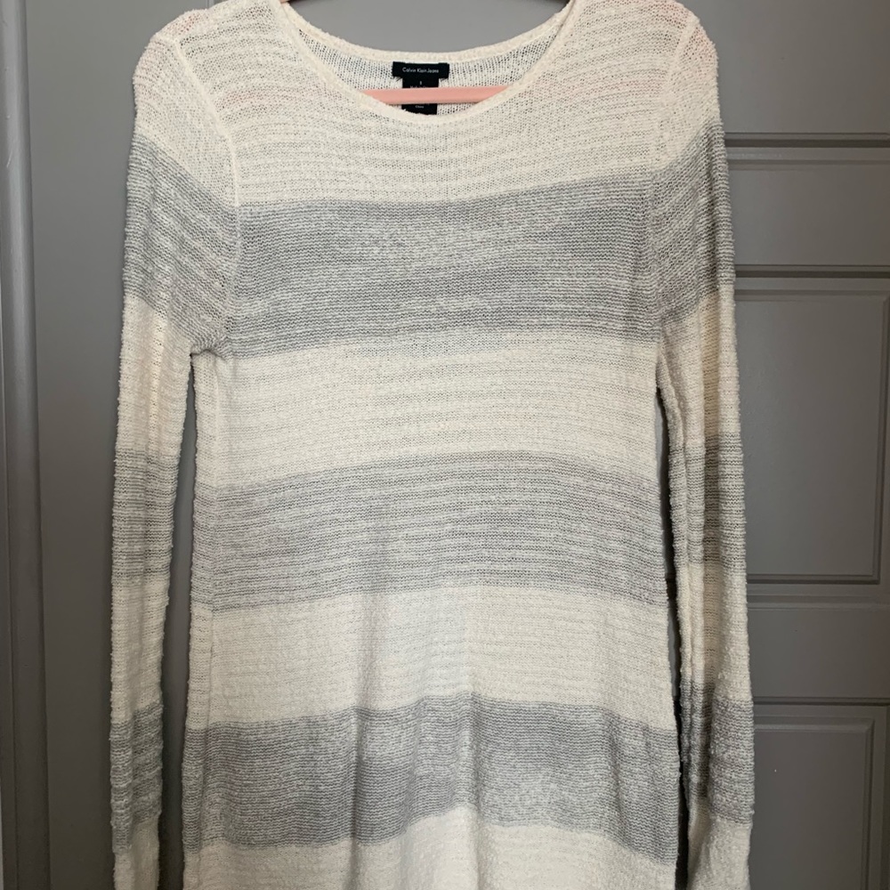 Calvin Klein Sweater